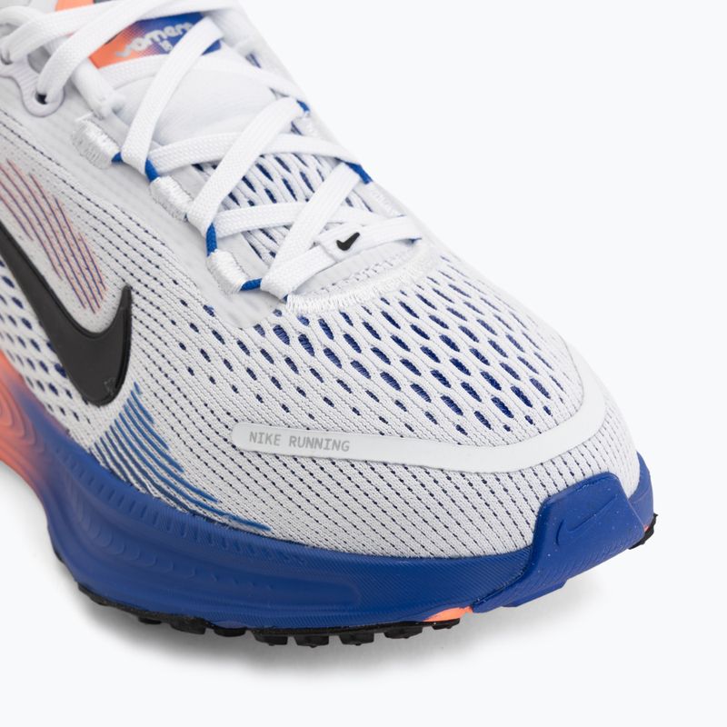 Încălțăminte de alergare pentru copii Nike Vomero 18 white/racer blue/atomic pink/black 7