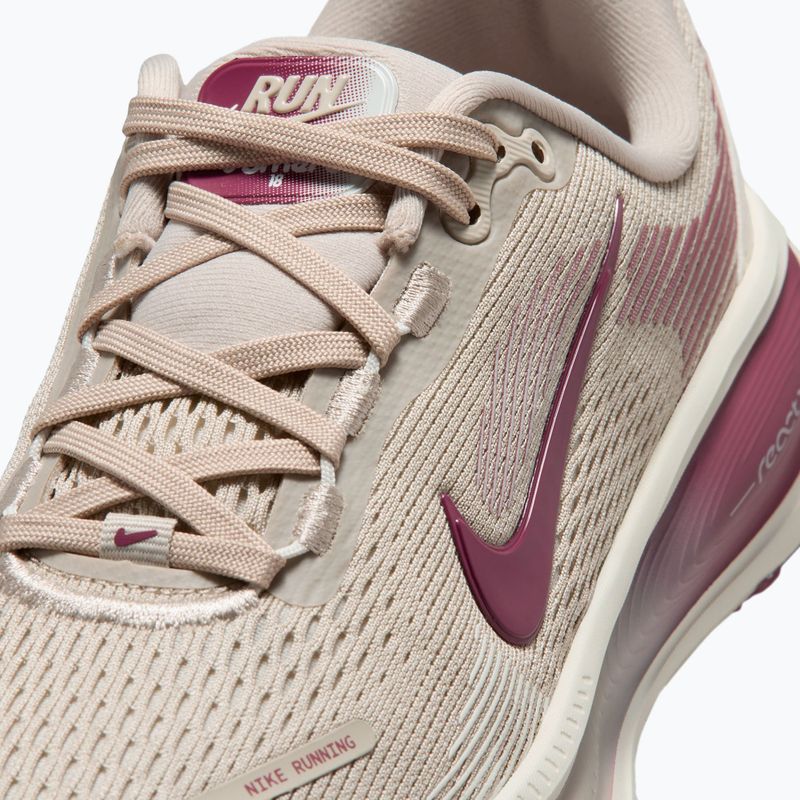 Încălțăminte de alergare pentru copii Nike Vomero 18 cream ii/sail/pink smoke 5