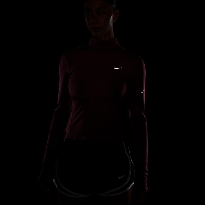 Bluză pentru femei de alergare Nike Swift Dri-Fit Full Zip pink smoke 4