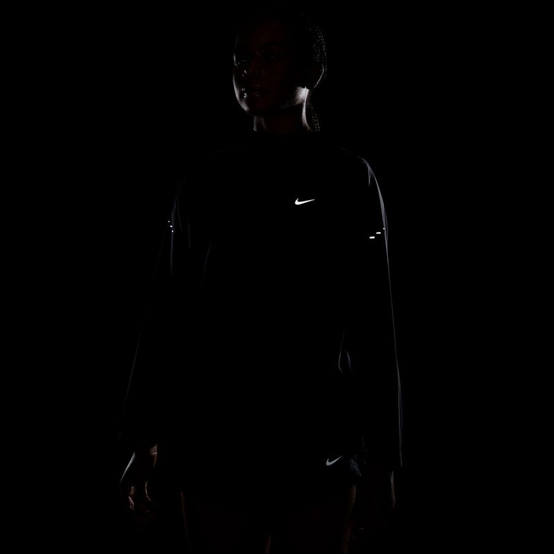 Geacă de alergare pentru femei Nike Swift black 10
