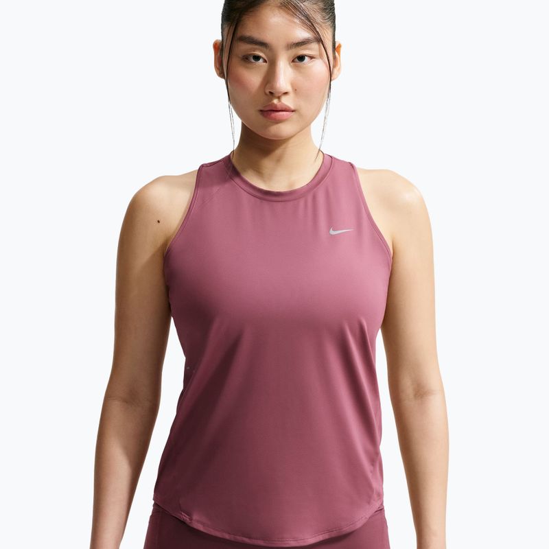 Tricou de alergare pentru femei Nike Swift Dri-Fit Tank Top pink smoke 4