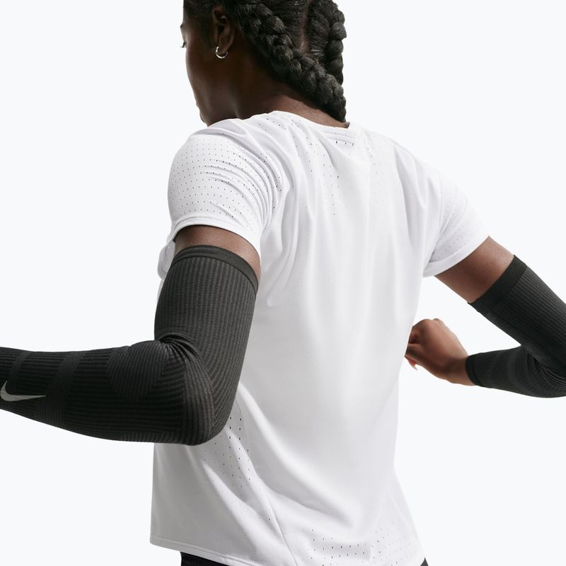 Tricou de alergare pentru femei Nike AeroSwift white/black 6