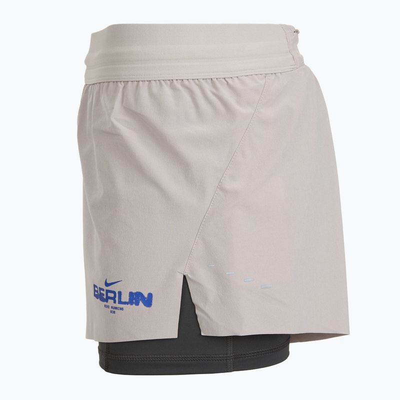 Pantaloni scurți de alergare pentru femei Nike Swift college grey/anthracite 3