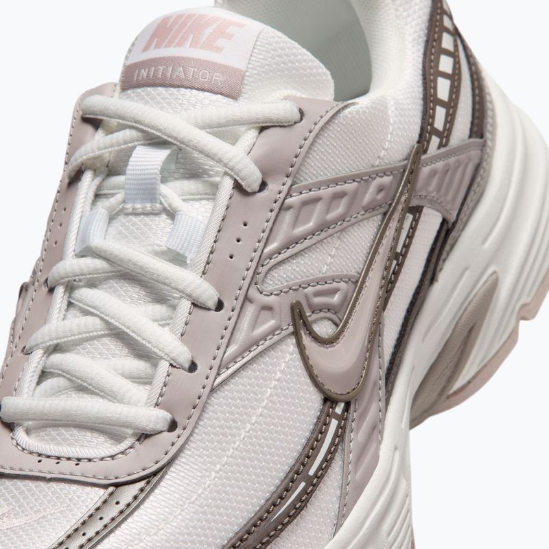 Încălțăminte pentru femei Nike Initiator summit white/cave stone/platinum violet 5