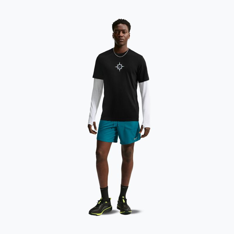 Tricou de alergare pentru bărbați Nike Dri-Fit Graphic black/action grape 2