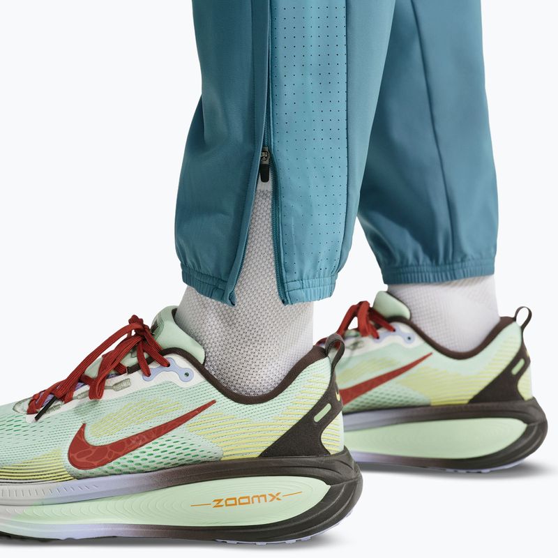Pantaloni de alergare pentru bărbați Nike Miler Dri-Fit Woven smokey blue/cerulean 7