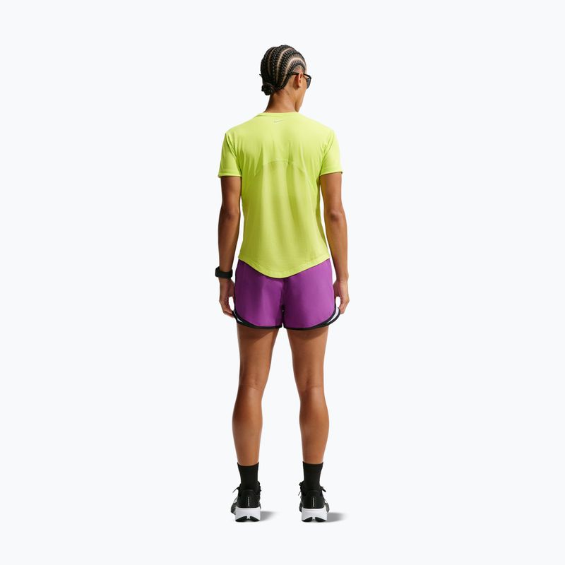 Pantaloni scurți de alergare pentru femei Nike Tempo Dri-Fit Mid-Rise bold berry/purple pulse 3
