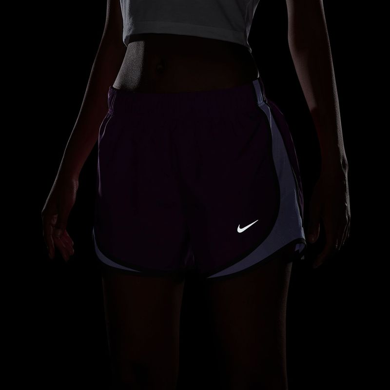 Pantaloni scurți de alergare pentru femei Nike Tempo Dri-Fit Mid-Rise bold berry/purple pulse 6