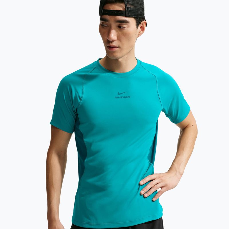 Tricou de antrenament bărbați Nike Pro Training Dri-Fit energy/bright spruce/bright spruce