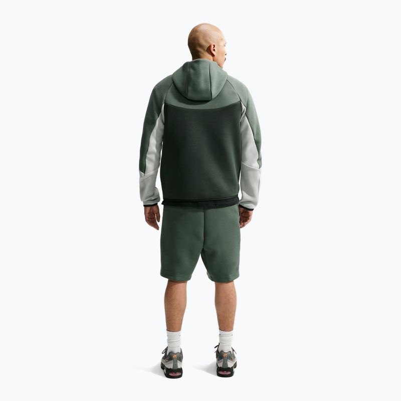 Bluză pentru bărbați Nike Tech Windrunner Full Zip camo green/black spruce/chrome yellow 3