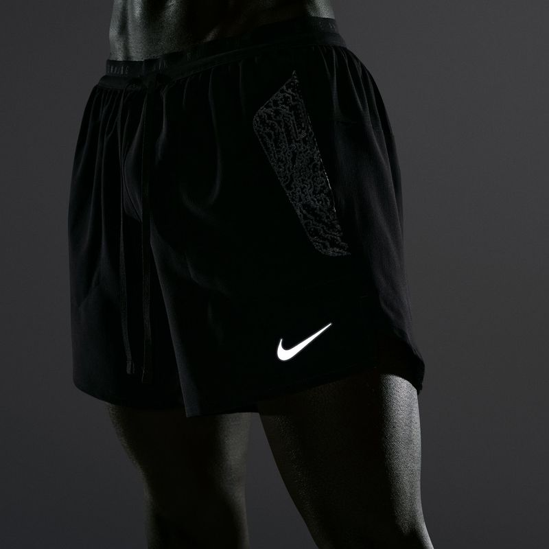Pantaloni scurți de alergare pentru bărbați Nike Stride black 7