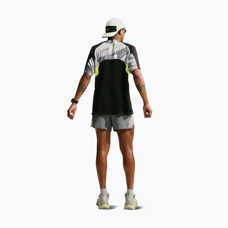 Tricou de alergare pentru bărbați Nike Dri-FIT Printed SS smoke grey/black/light lemon twist 3