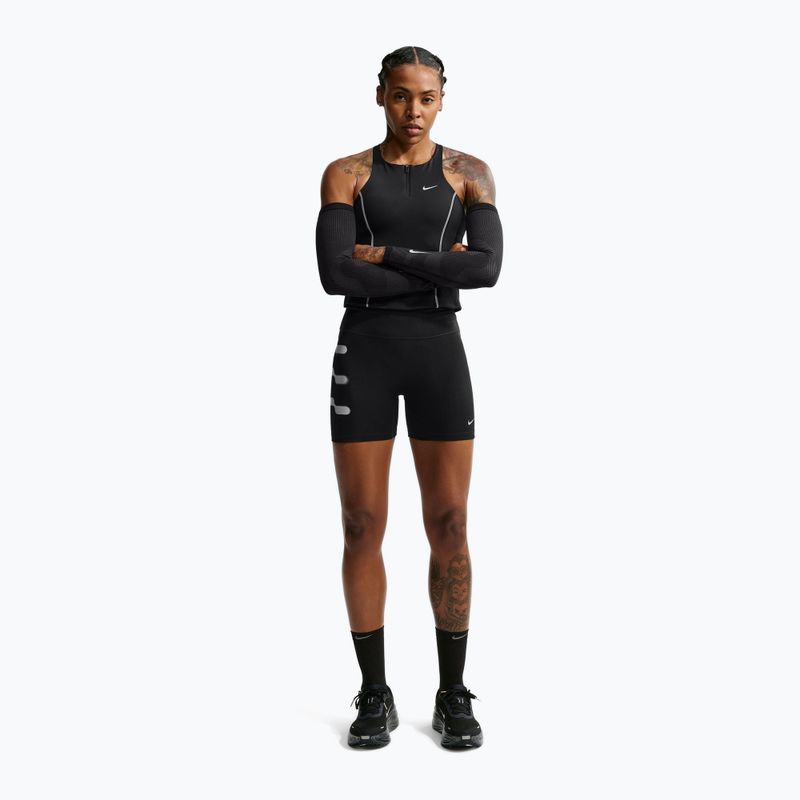 Pantaloni scurți de alergare pentru femei Nike Tempo Flash black 2