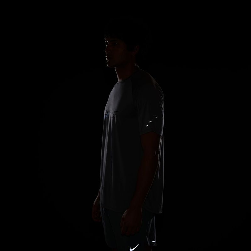 Tricou de alergare pentru bărbați Nike Stride Let Go Dri-FIT ADV pencil point 4