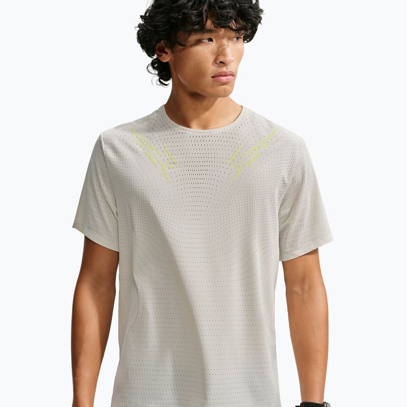 Tricou de alergare pentru bărbați Nike AeroSwift Dri-Fit ADV light bone 4