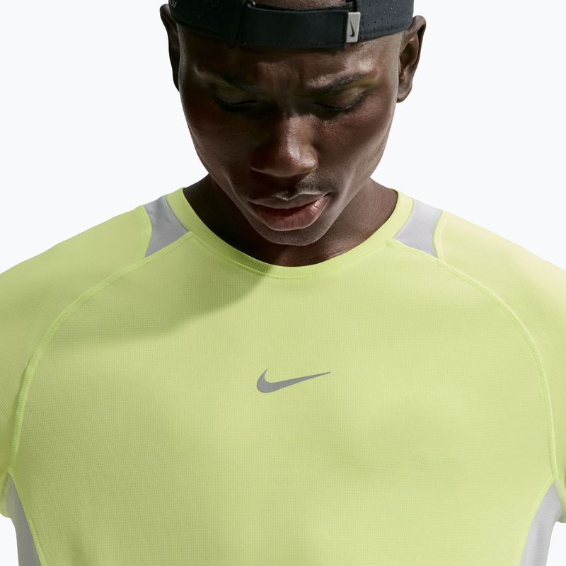 Longsleeve de alergare pentru bărbați Nike Stride light lemon twist/grey fog 5