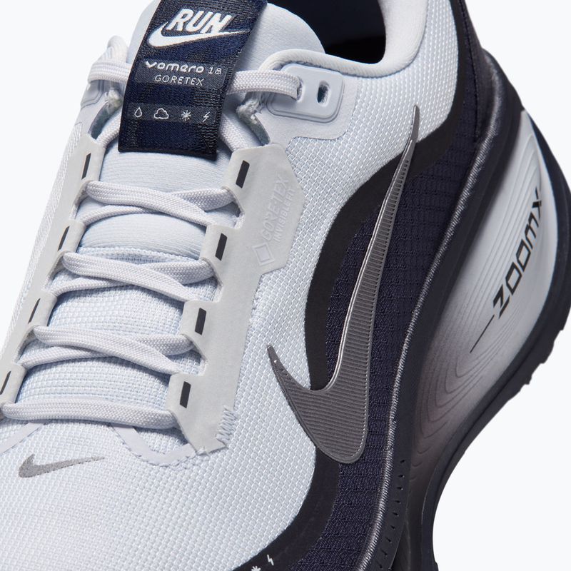 Încălțăminte de alergare pentru bărbați Nike Vomero 18 GORE-TEX football grey/gridiron/metallic dark grey 5