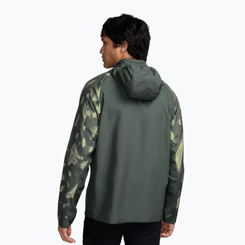 Geacă de alergare pentru bărbați Nike Miler Repel UV Printed camo green/black 2