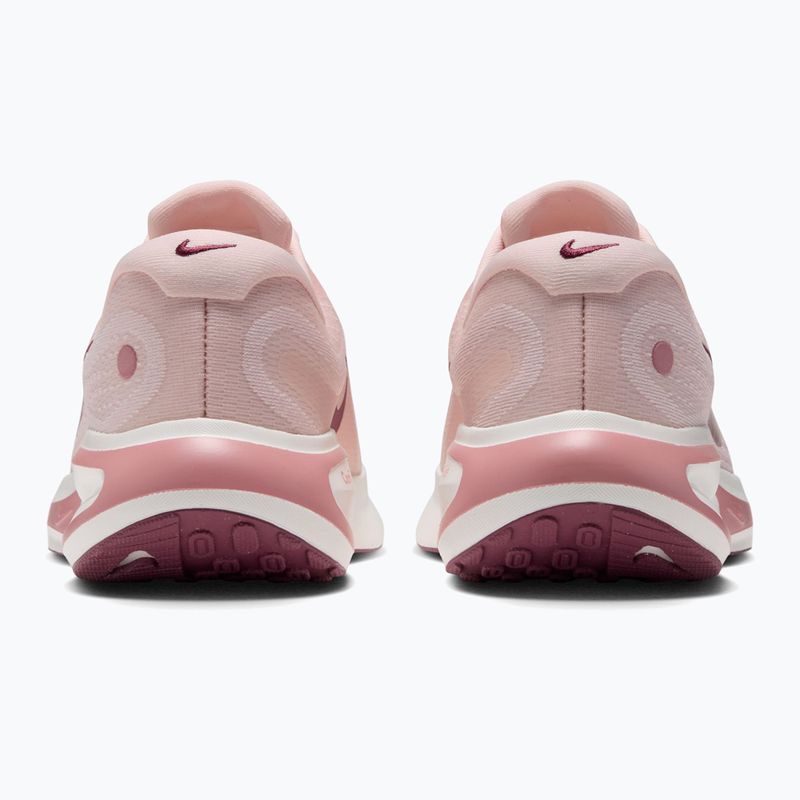 Încălțăminte de alergare pentru femei Nike Journey Run orange pearl/rust pink/sail/pink smoke 2