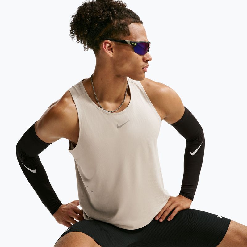 Tricou de alergare pentru bărbați Nike Stride cream Ii/sail 4