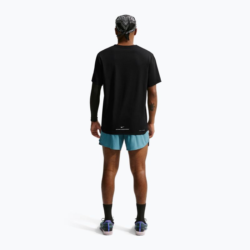 Pantaloni scurți de alergare pentru bărbați Nike Stride smokey blue 3