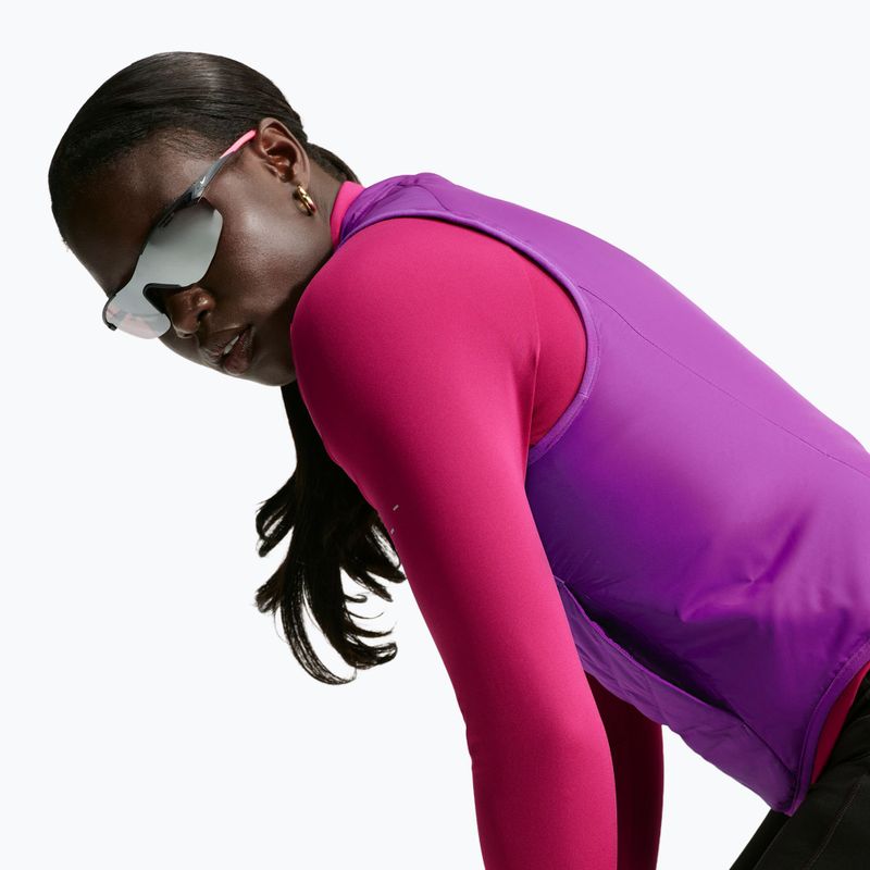 Vestă pentru femei Nike Tempo bold berry 6