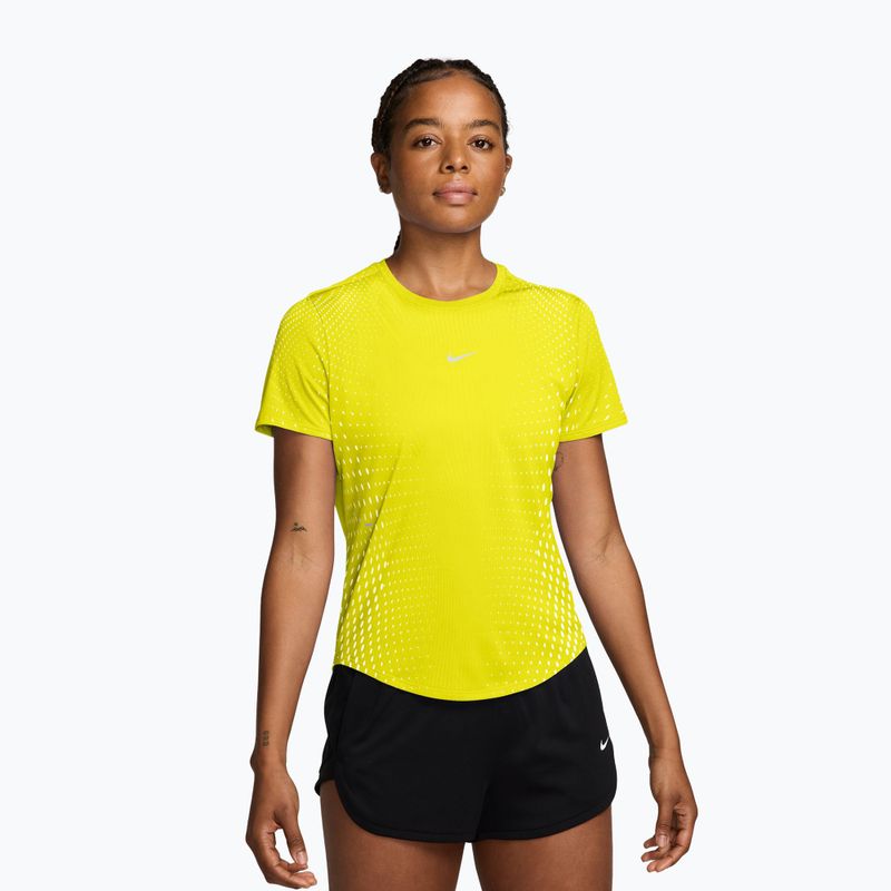 Tricou de alergare pentru femei Nike Swift Aero-FIT lemon venom/white