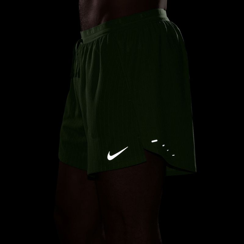 Pantaloni scurți de alergare pentru bărbați Nike Stride light lemon twist 5
