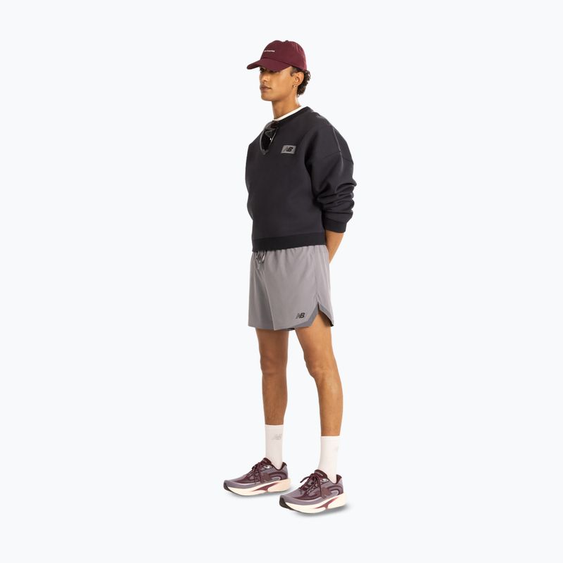 Pantaloni scurți de alergare pentru bărbați New Balance Run Essentials 5" Short off-line grey/smoked violet 2