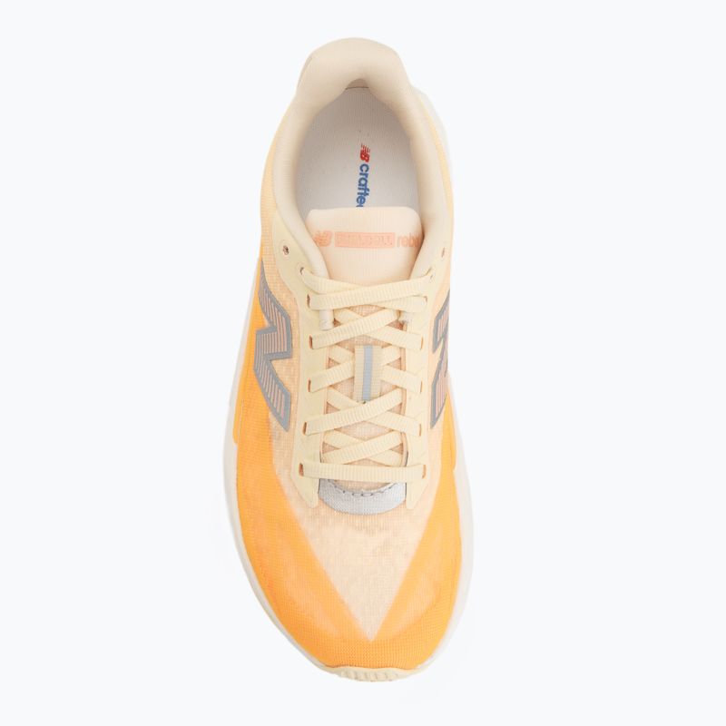 Încălțăminte de alergare pentru femei New Balance FuelCell Rebel V5 calcium/gumdrop 5