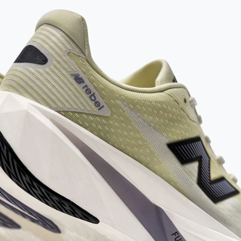 Încălțăminte de alergare pentru bărbați New Balance FuelCell Rebel V5 pistachio butter/digital mist 5