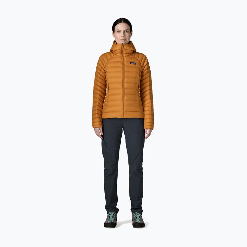 Geacă cu puf pentru femei Patagonia Down Sweater Hoody cinnamon brown 2