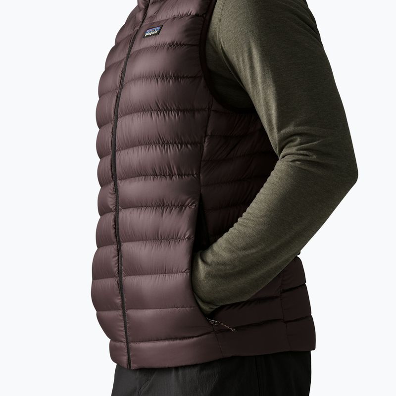 Vestă pentru bărbați Patagonia Down Sweater den brown 3