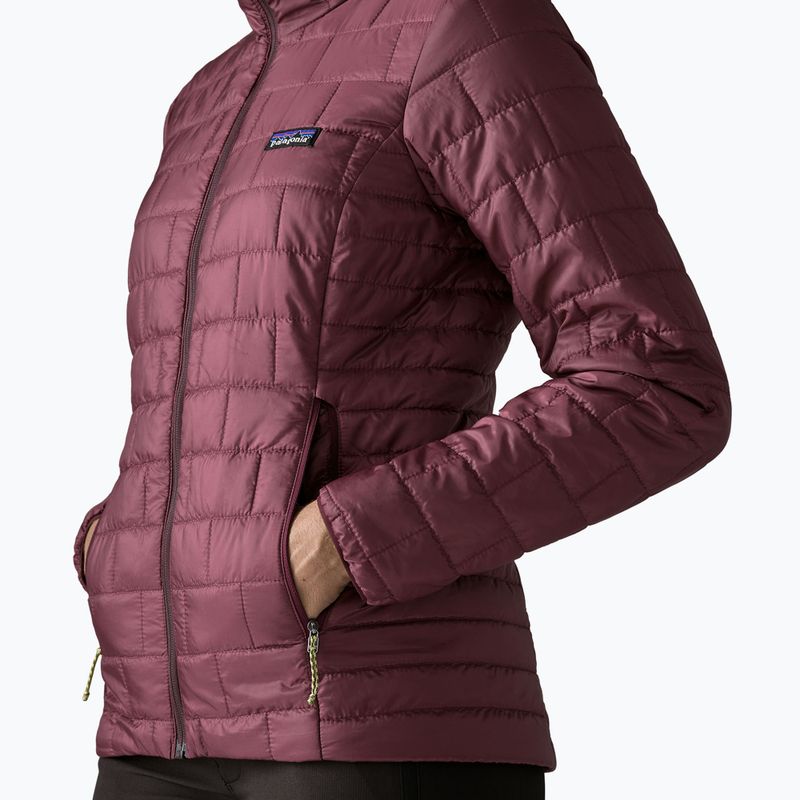 Geacă izolată pentru femei Patagonia Nano Puff Hoody berry fig 5