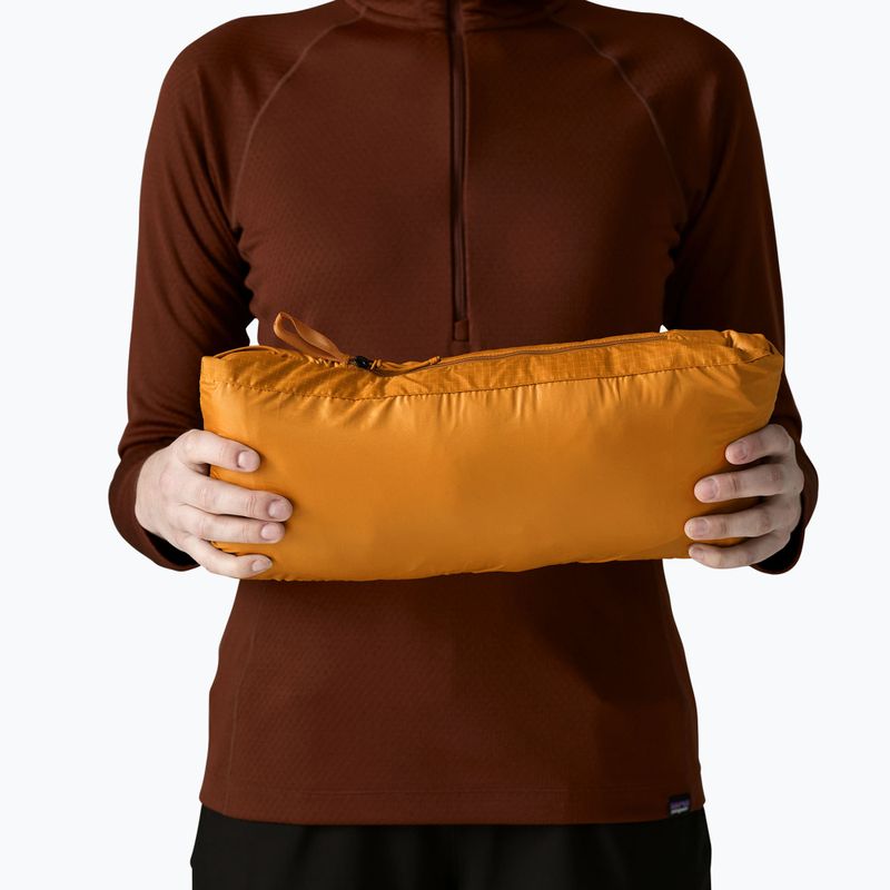 Geacă izolată pentru femei Patagonia Durable Down Hoody cinnamon brown 10