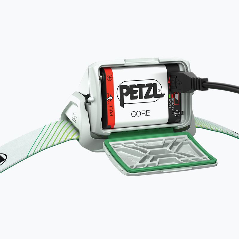 Lanternă frontală Petzl Actik Core verde E065AA02 5