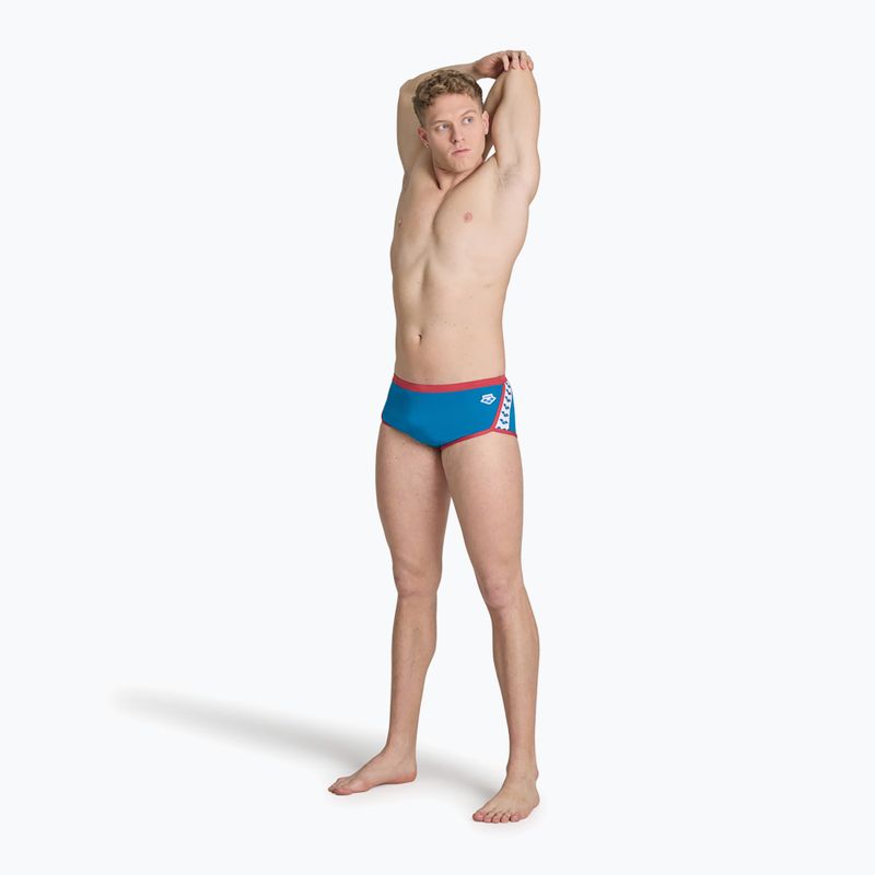 Bărbați arena Icons Swim Low Waist Short Solid albastru cosmo/astro roșu boxeri de înot pentru bărbați