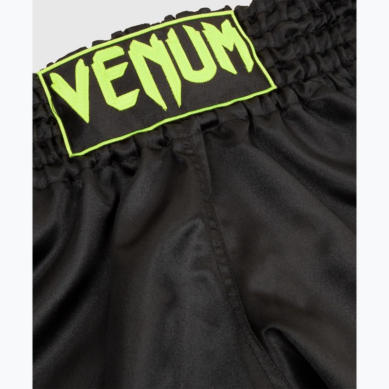 Pantaloni scurți de antrenament pentru bărbați Venum Classic Muay Thai black/neo yellow 3