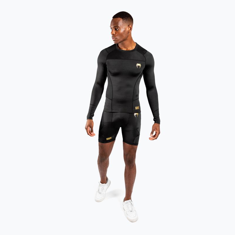 Pantaloni scurți de antrenament pentru bărbați Venum G-Fit Compression black/gold 4