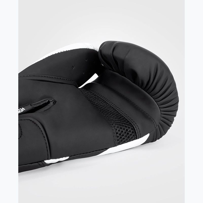 Mănuși de box pentru bărbați Venum Challenger 4.0 black/white 7