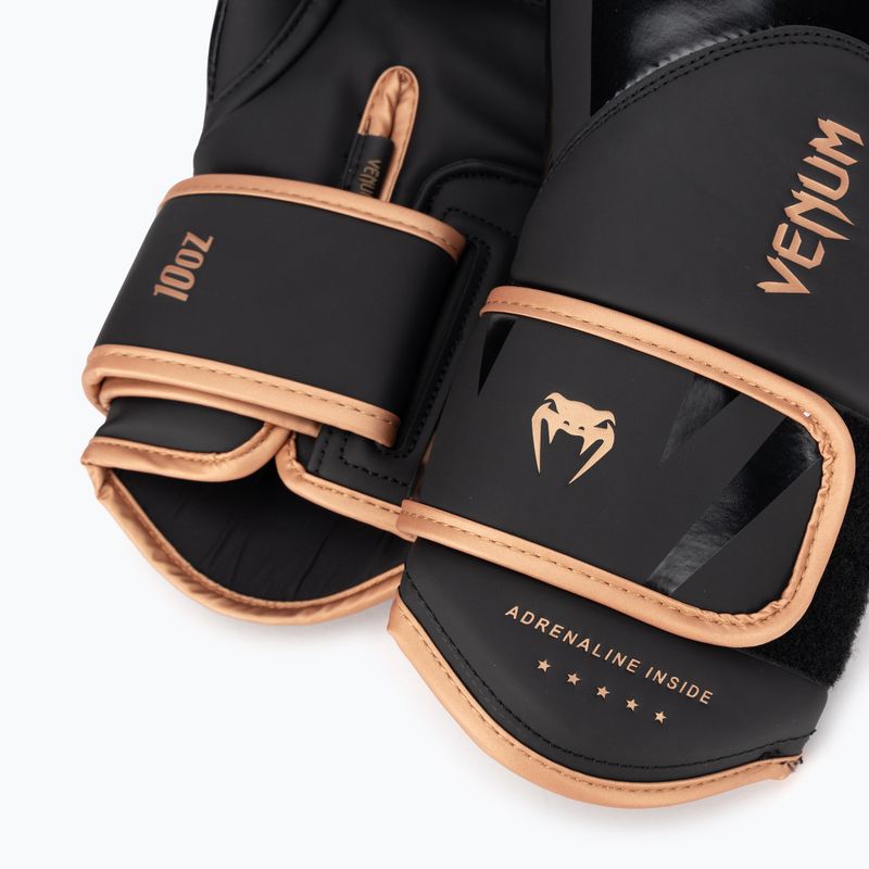 Mănuși de box pentru bărbați Venum Challenger 4.0 black/bronze 4