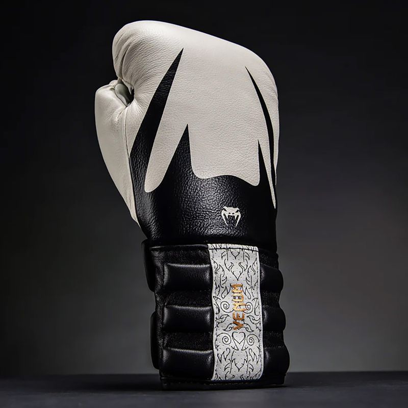 Mănuși de box Venum Reverso Boxing white/black 9