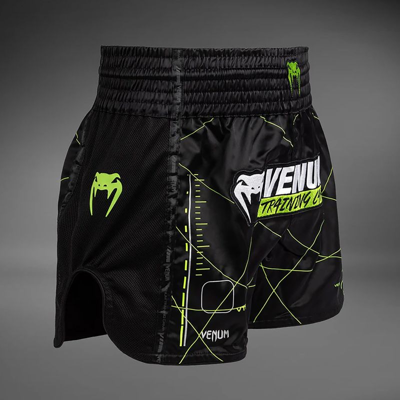 Pantaloni scurți de antrenament pentru bărbați Venum Training Camp 4.0 black/neo green 4