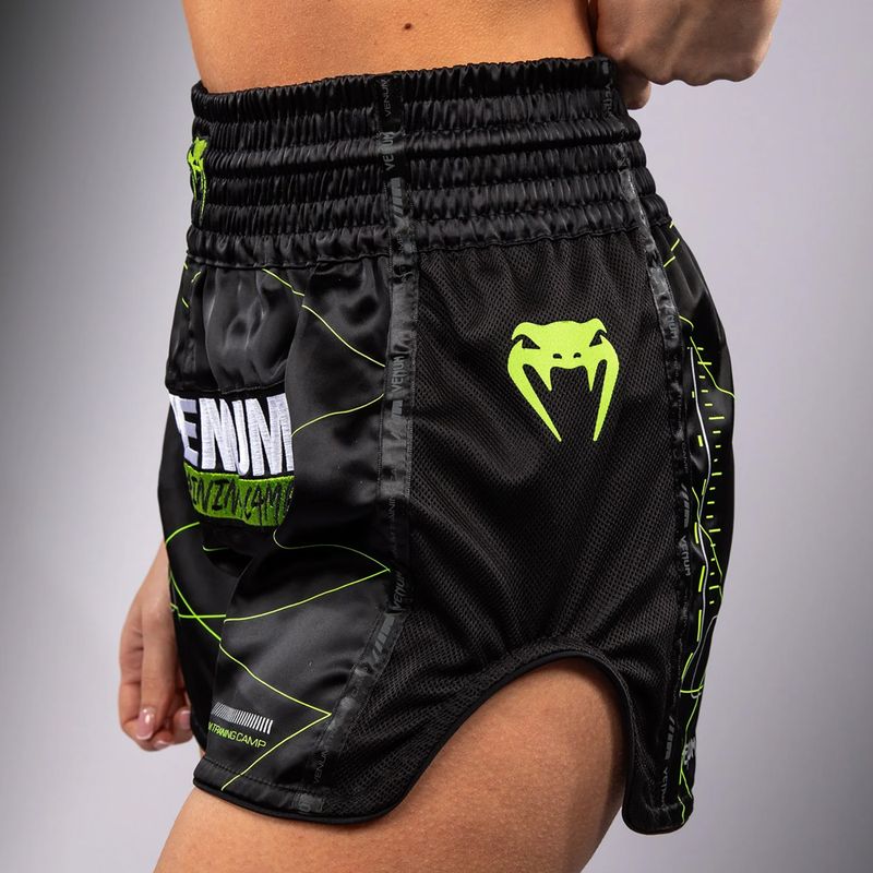 Pantaloni scurți de antrenament pentru bărbați Venum Training Camp 4.0 black/neo green 6