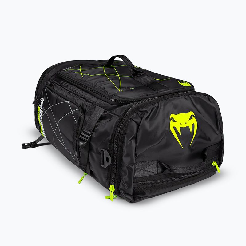 Geantă Venum Training Camp 4.0 black/neo green 4