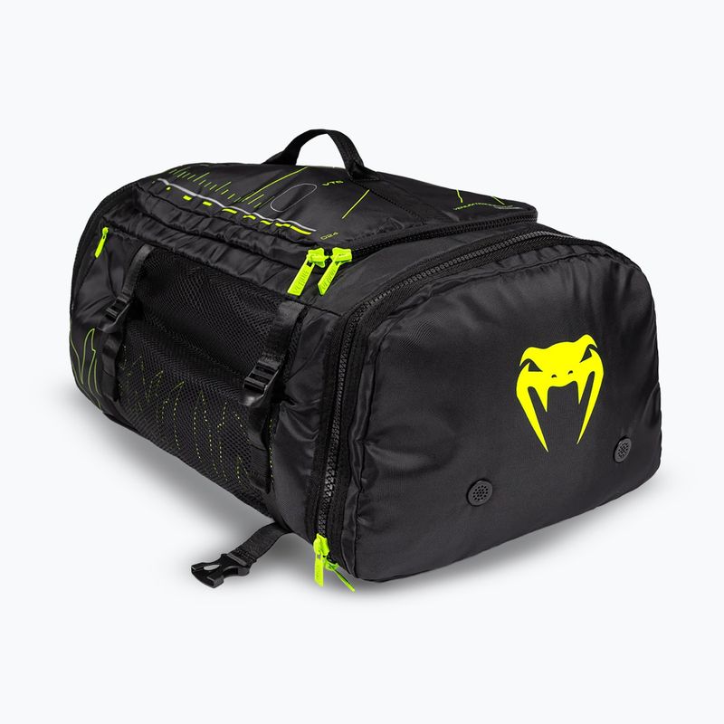 Geantă Venum Training Camp 4.0 black/neo green 5