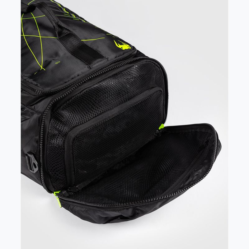 Geantă Venum Training Camp 4.0 black/neo green 9