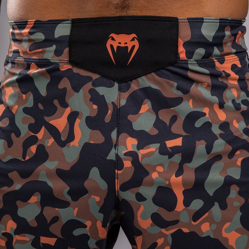 Pantaloni scurți de antrenament pentru bărbați Venum Jungle Ops canyon camo 6
