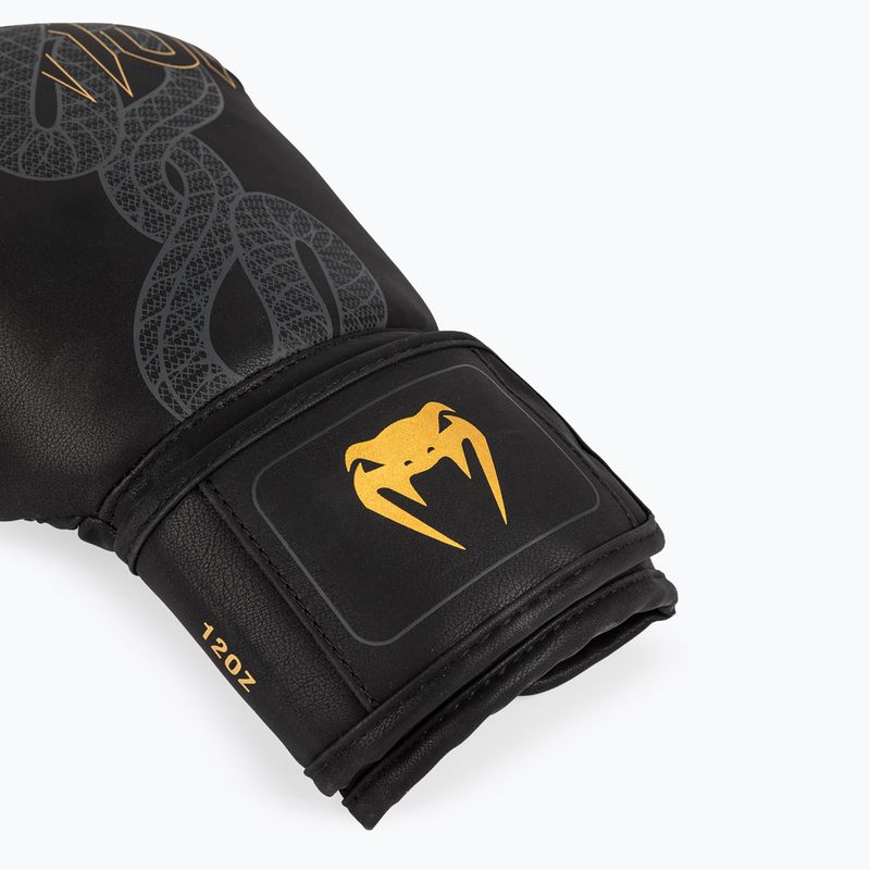 Mănuși de box Venum Serpenti Boxing black/silver/gold 3