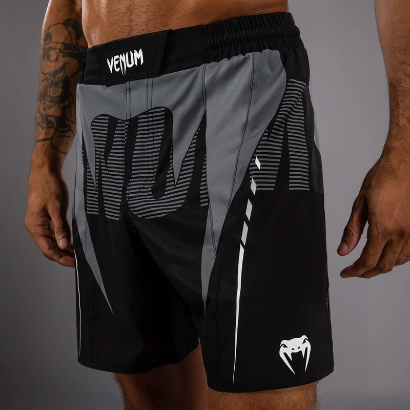 Pantaloni scurți de antrenament pentru bărbați Venum Adrenaline Fight black/silver grey 5